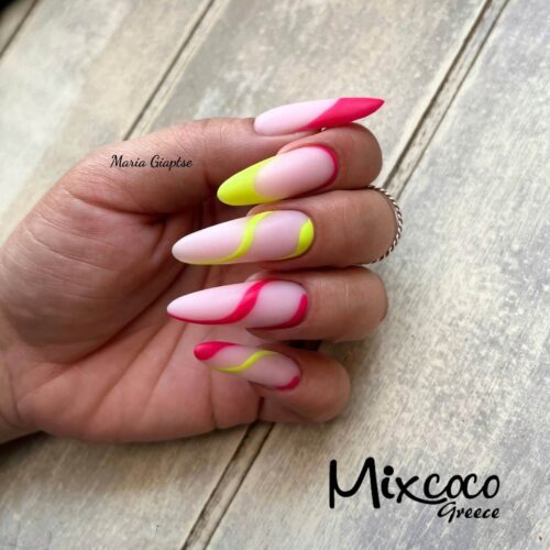 MS-892 Ημιμόνιμο Βερνίκι Mixcoco 15ml (Φούξια-Τριανταφυλλί)